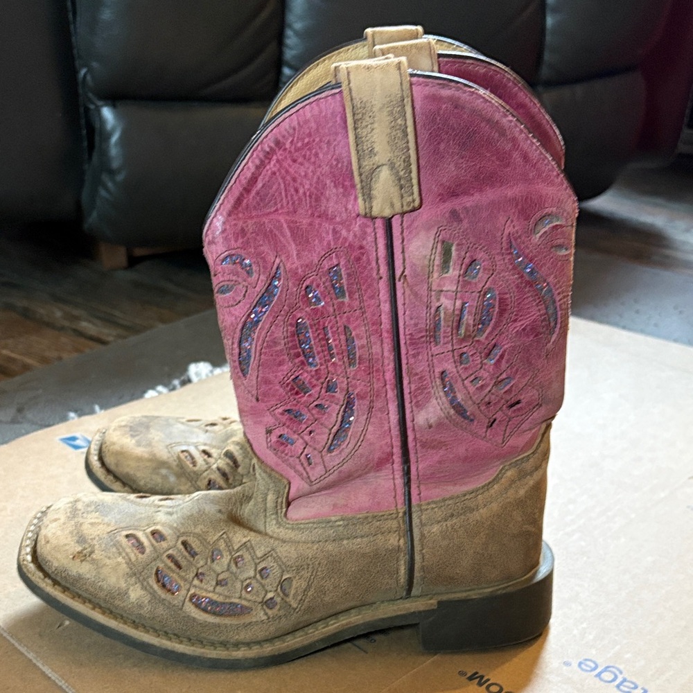 Pink and Tan Embroidered Cowboy Boots- Shyanne